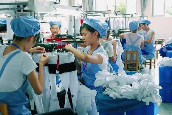 京喜產(chǎn)業(yè)帶商家訂單量環(huán)比增長(zhǎng)15倍 京東11.11打通出口轉(zhuǎn)內(nèi)銷(xiāo)精準(zhǔn)通路